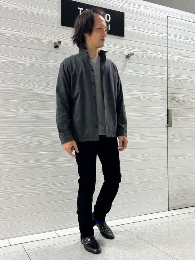 井出恭輔さんの「TAKEO KIKUCHI｜【Sサイズ～】ストレッチ デニム パンツ」を使ったコーディネート