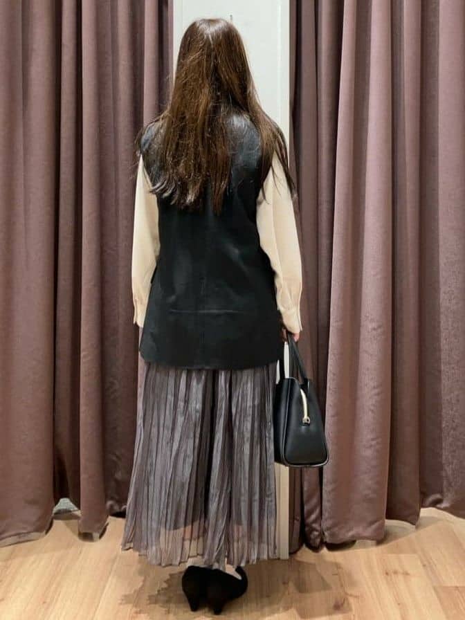 みちゃさんの「grove｜【人間工学】つつまれフィットパンプス【入卒対応可】」を使ったコーディネート