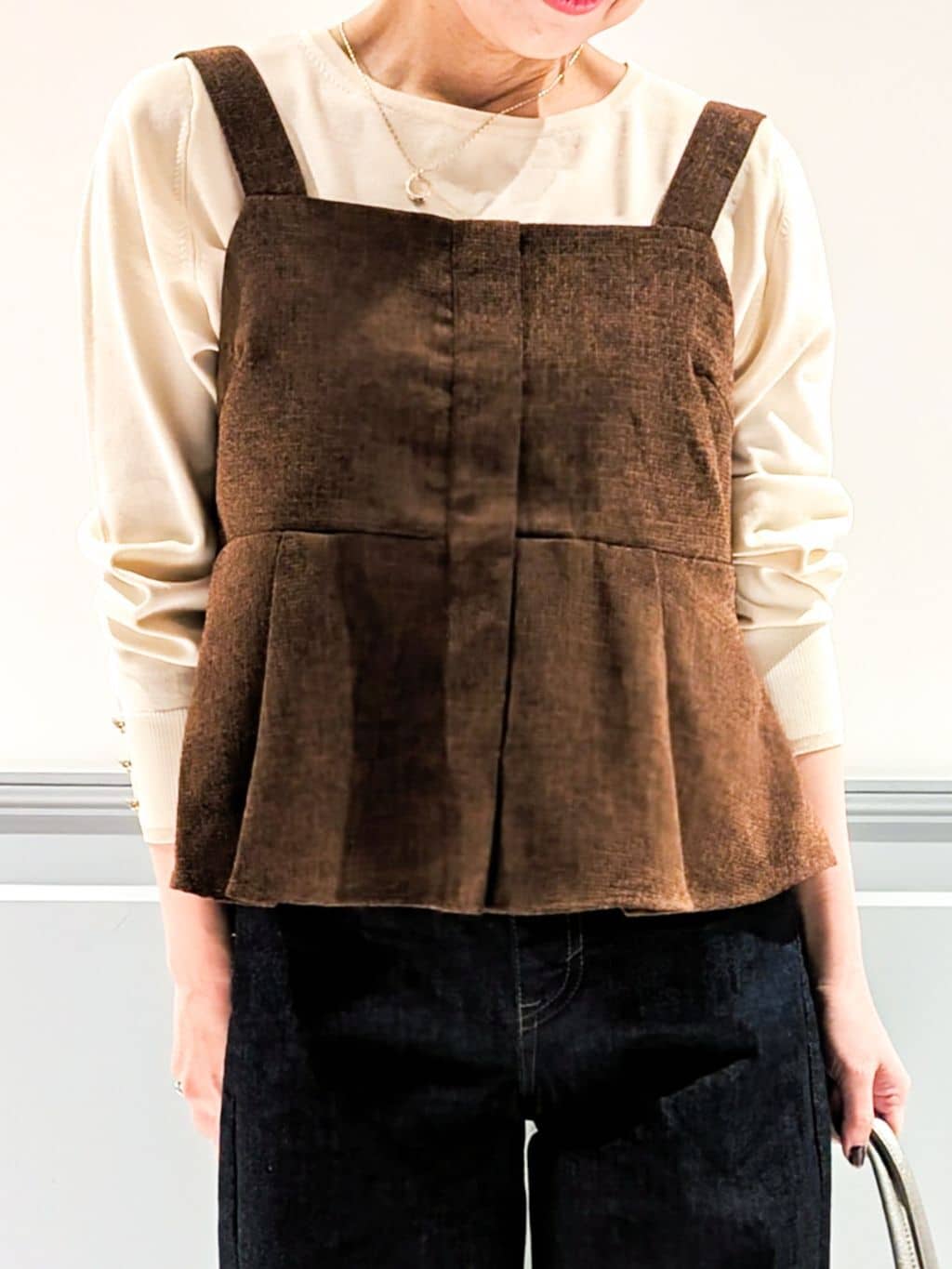 chieさんの「grove｜【SOMETHING&times;grove別注】LISAWIDE DENIM PANTS」を使ったコーディネート
