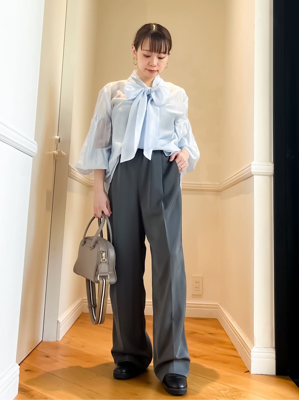 HOMMAさんの「DRESSTERIOR｜◆【ショルダー/2ＷＡＹ】ミニボストン」を使ったコーディネート