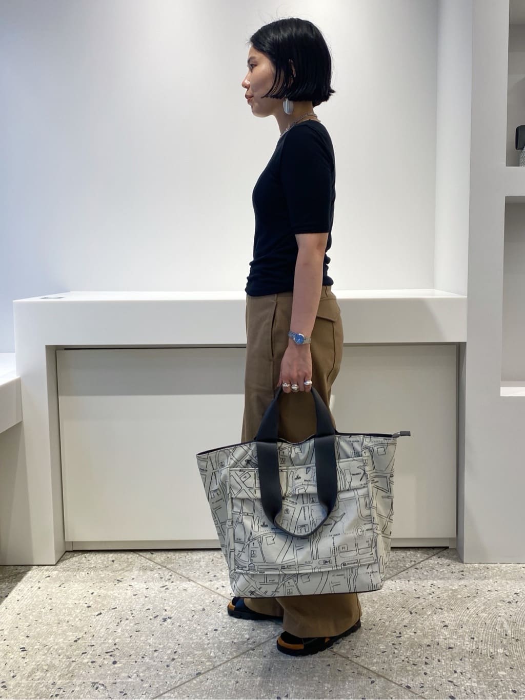 Uさんの「HIROKO HAYASHI｜COMODA（コモダ） ボストンバッグ」を使ったコーディネート