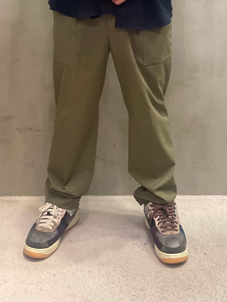 南薗大地さんの「TAKEO KIKUCHI｜【抗菌防臭/シーズンレス】シアサッカー ジャージシャツ」を使ったコーディネート