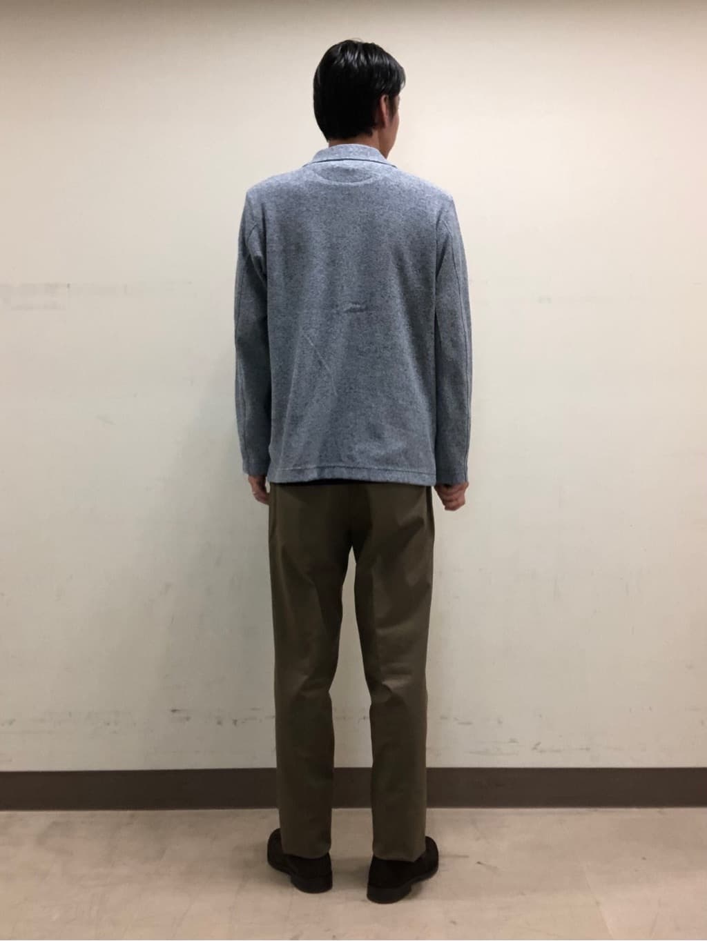 Miyazyさんの「TAKEO KIKUCHI｜【オフィスカジュアル対応】ドレス チノパンツ」を使ったコーディネート
