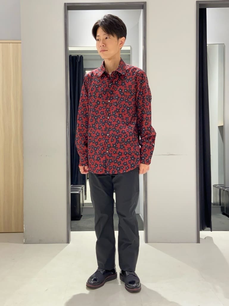 わいずみさんの「TAKEO KIKUCHI｜【Made in JAPAN】播州織 ストレッチ パンツ」を使ったコーディネート
