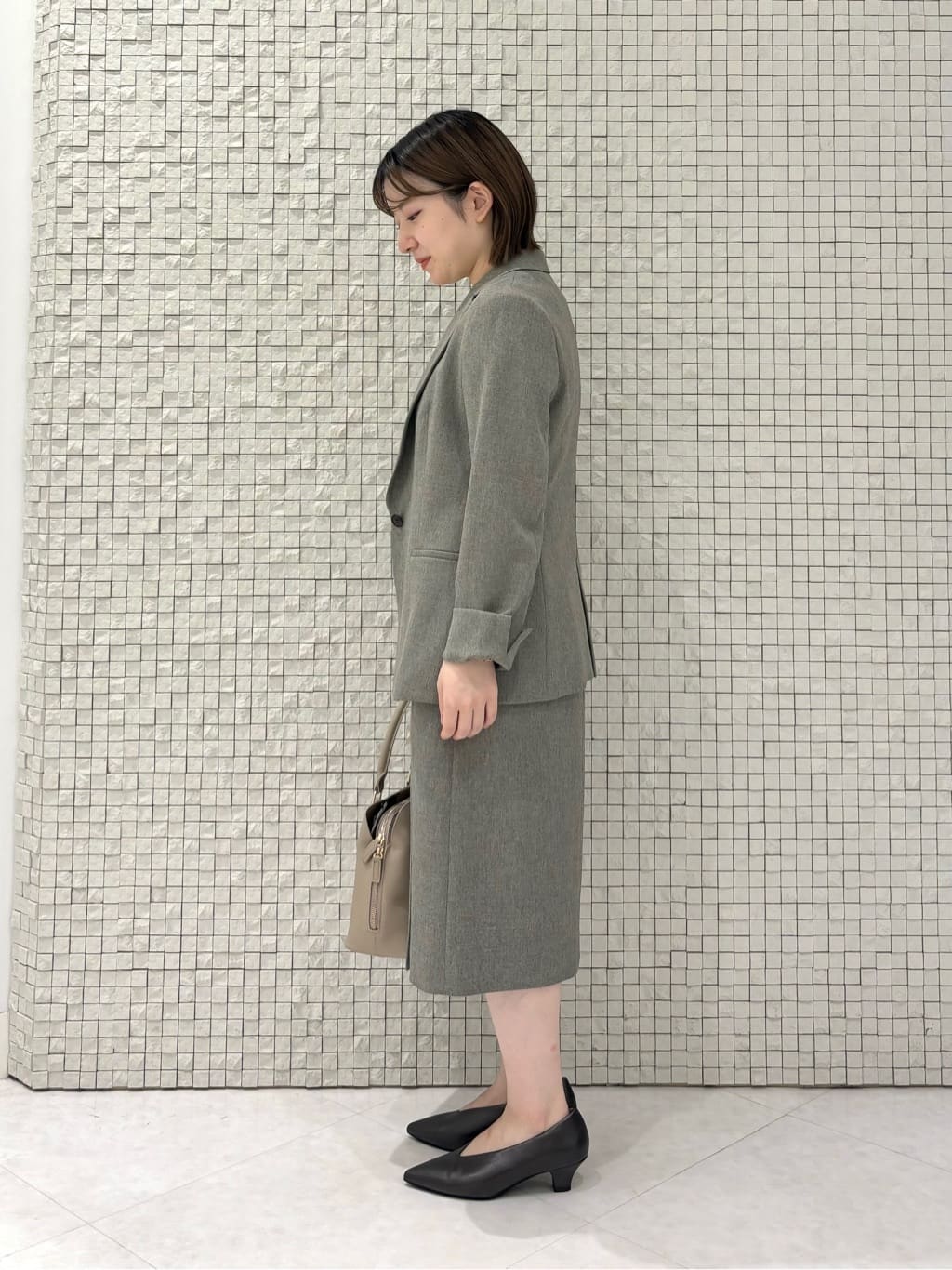 sakuさんの「INDIVI｜【セレモニーにおすすめ！】パール調トップネックレス」を使ったコーディネート
