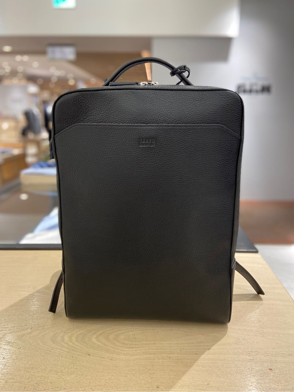 わいずみさんの「TAKEO KIKUCHI｜【Made in JAPAN】播州織 ストレッチ パンツ」を使ったコーディネート