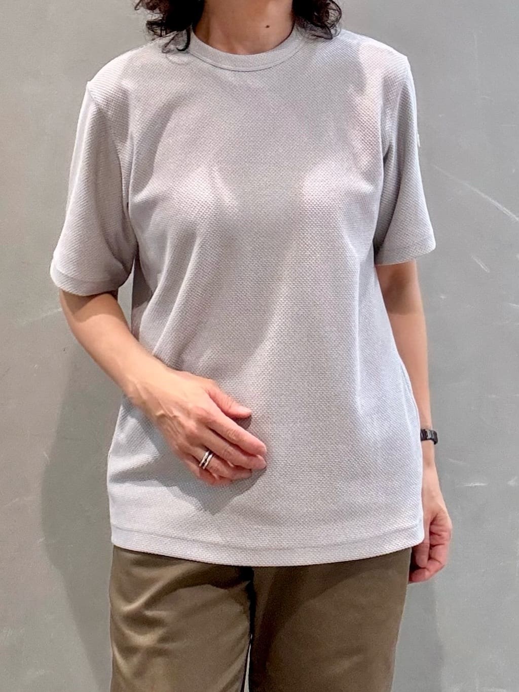 のぐみさんの「TAKEO KIKUCHI｜【オフィスカジュアル対応】ドレス チノパンツ」を使ったコーディネート
