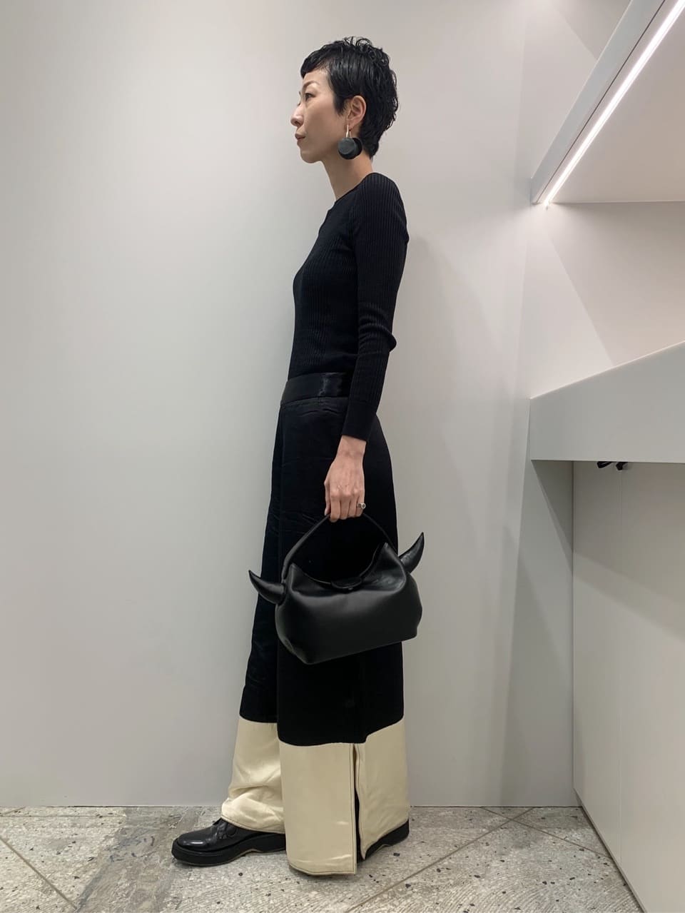 Kさんの「HIROKO HAYASHI｜【WEB・銀座店限定】LEO CORNA（レオ コルナ）ハンドバッグ」を使ったコーディネート