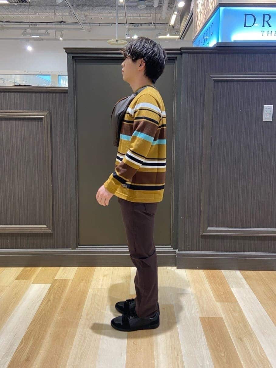 たかぽんさんの「TAKEO KIKUCHI｜【Made in JAPAN】播州織 ストレッチ パンツ」を使ったコーディネート
