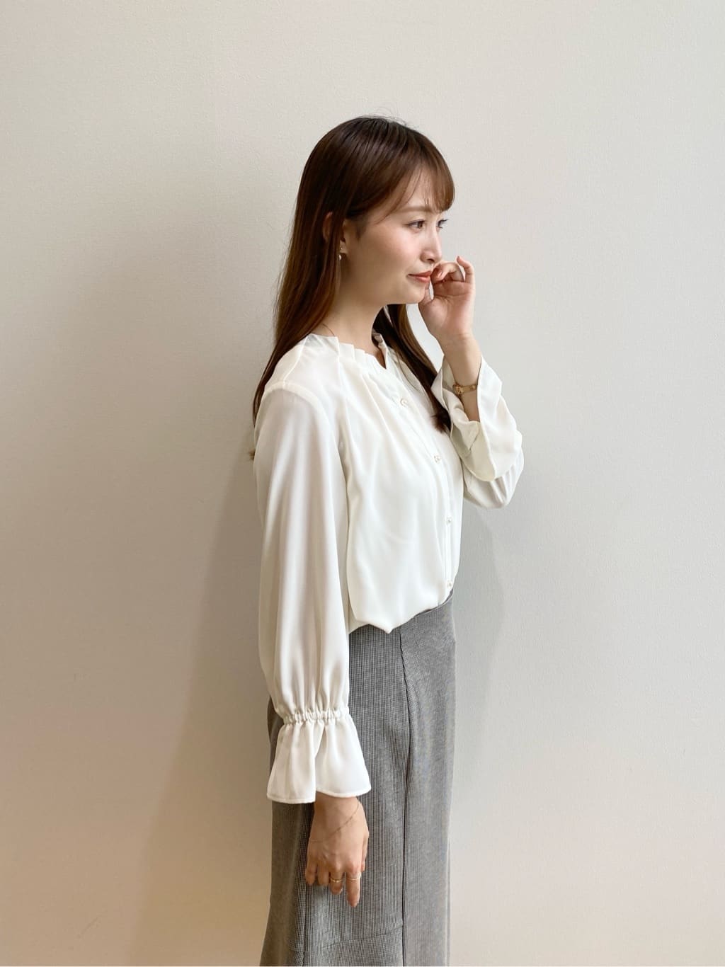 みさかさんの「index｜《5色展開／S-LLサイズ》ストレッチマーメイドスカート／セットアップ対応【洗濯機洗い可／イージーケ」を使ったコーディネート