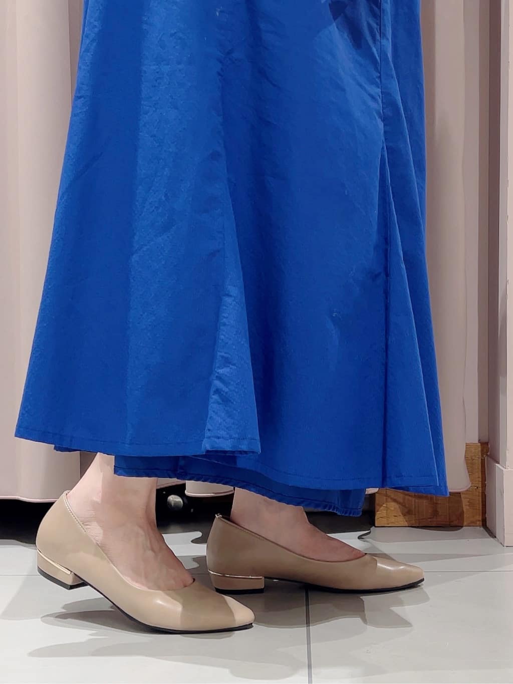 りえさんの「ESPERANZA｜《定番》晴雨兼用クッションフラットパンプス」を使ったコーディネート