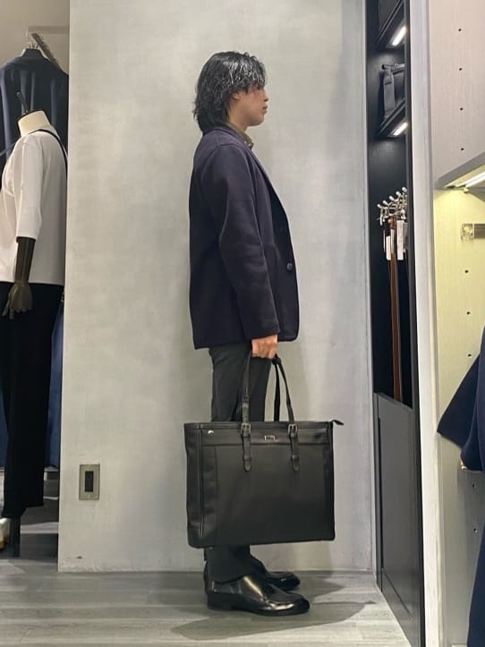 nishiさんの「TAKEO KIKUCHI｜【Made in JAPAN】播州織 ヘリンボン ストレート パンツ」を使ったコーディネート