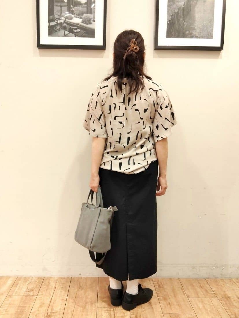 SHOOLARUEさんの「SHOO･LA･RUE｜」を使ったコーディネート