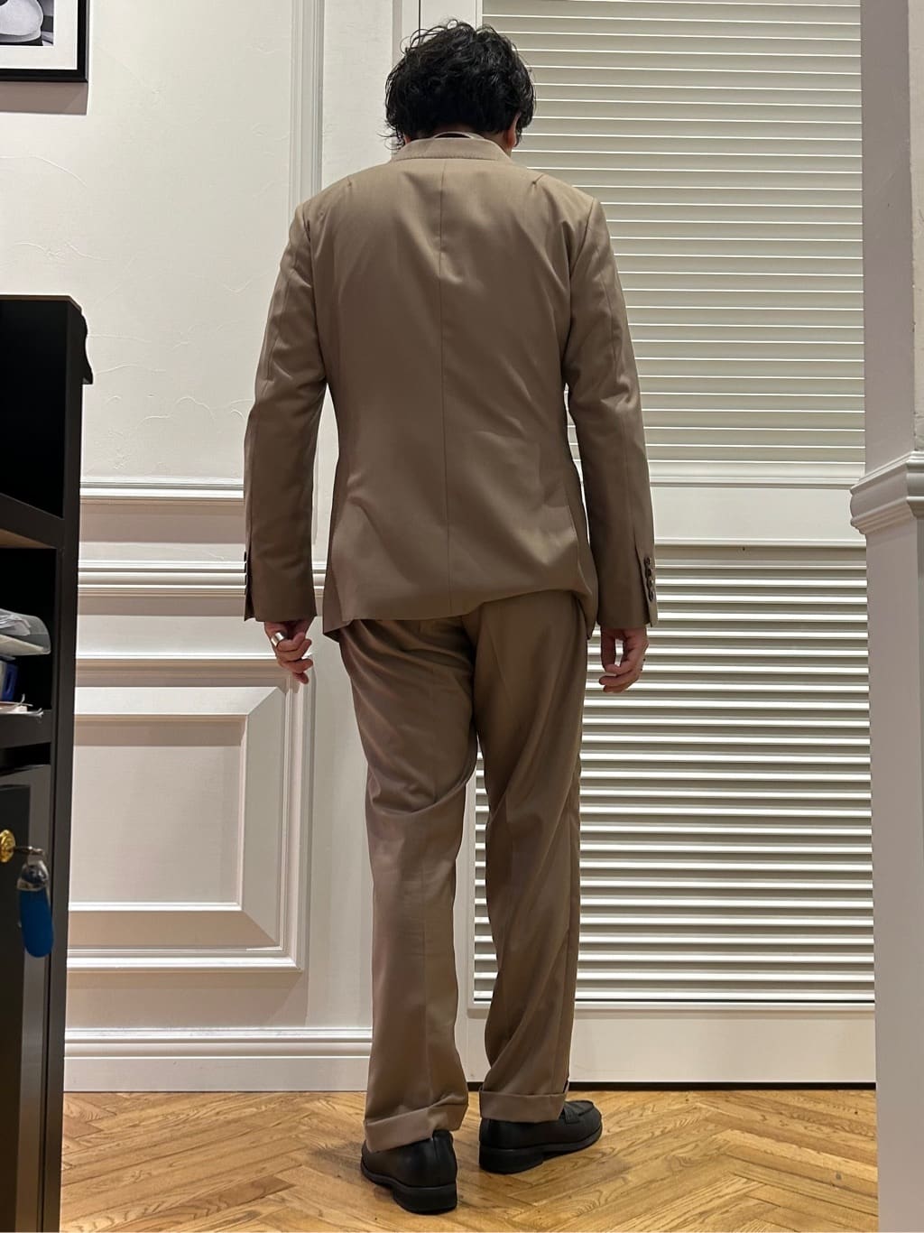 須田　慎二郎さんの「DRESSTERIOR｜【撥水加工/Safari5月号掲載】ローファー」を使ったコーディネート