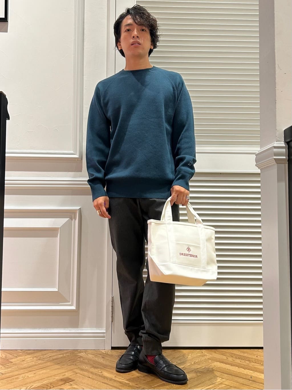 須田　慎二郎さんの「DRESSTERIOR｜【撥水加工/Safari5月号掲載】ローファー」を使ったコーディネート