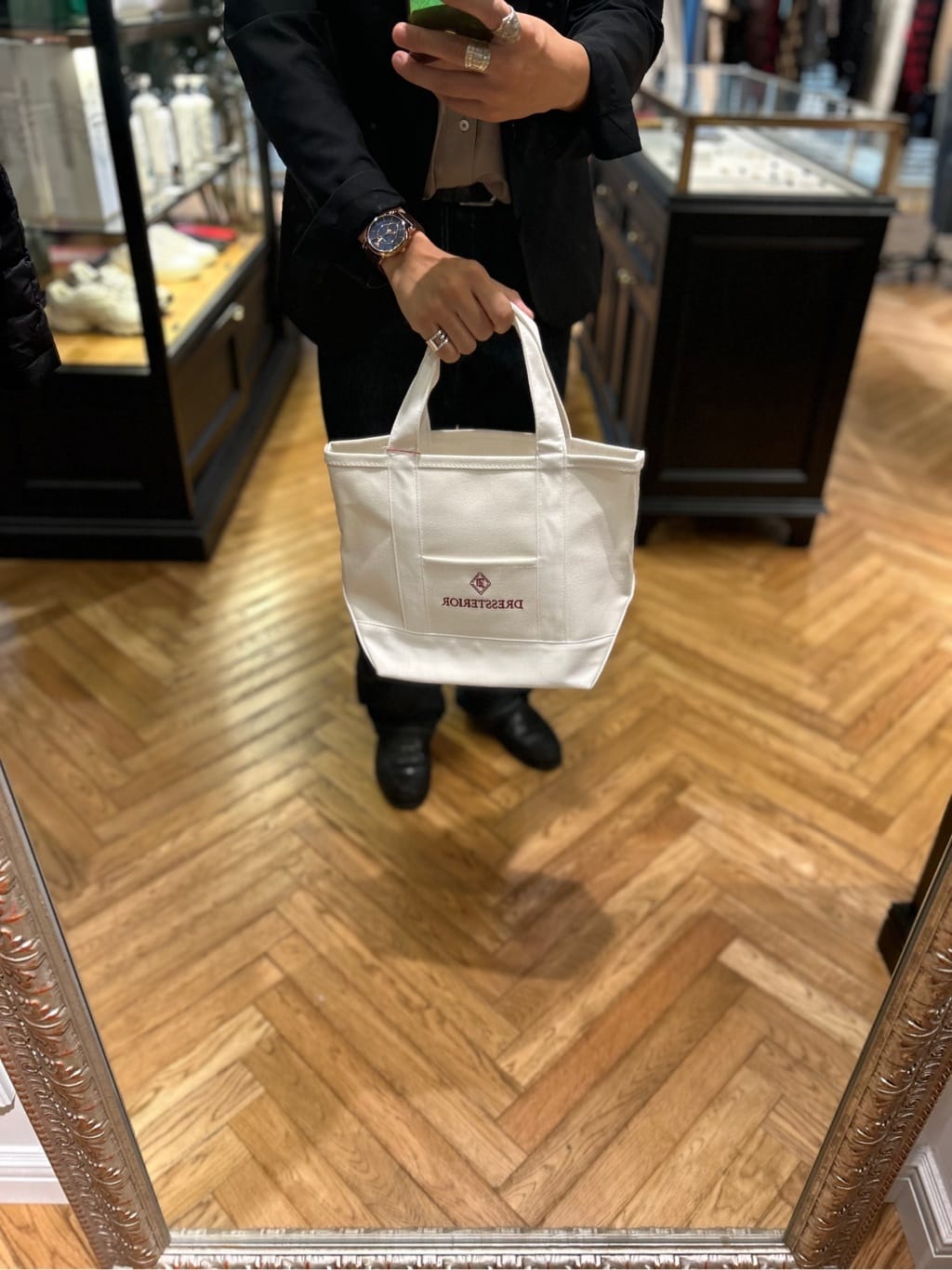 須田　慎二郎さんの「DRESSTERIOR｜【撥水加工/Safari5月号掲載】ローファー」を使ったコーディネート