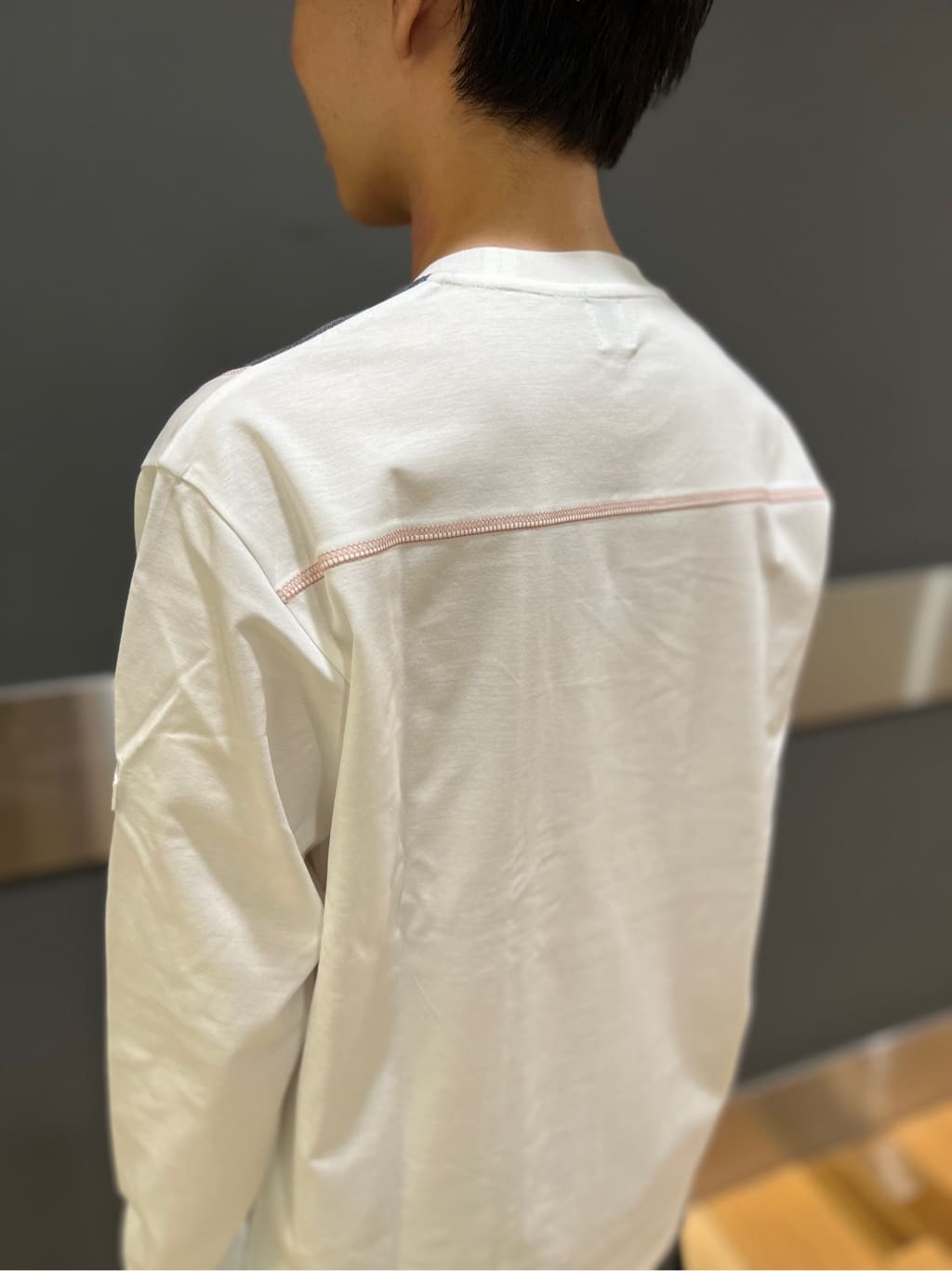 yutoさんの「TAKEO KIKUCHI｜【モンスターストレッチ】日本製 ウォッシュド デニムパンツ」を使ったコーディネート