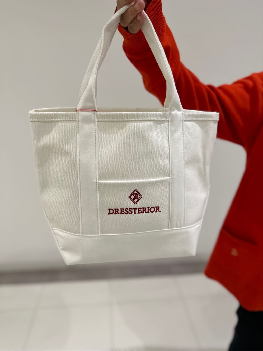 MATSUBARAさんの「DRESSTERIOR｜オックスフォード ラウンドカラーシャツ」を使ったコーディネート