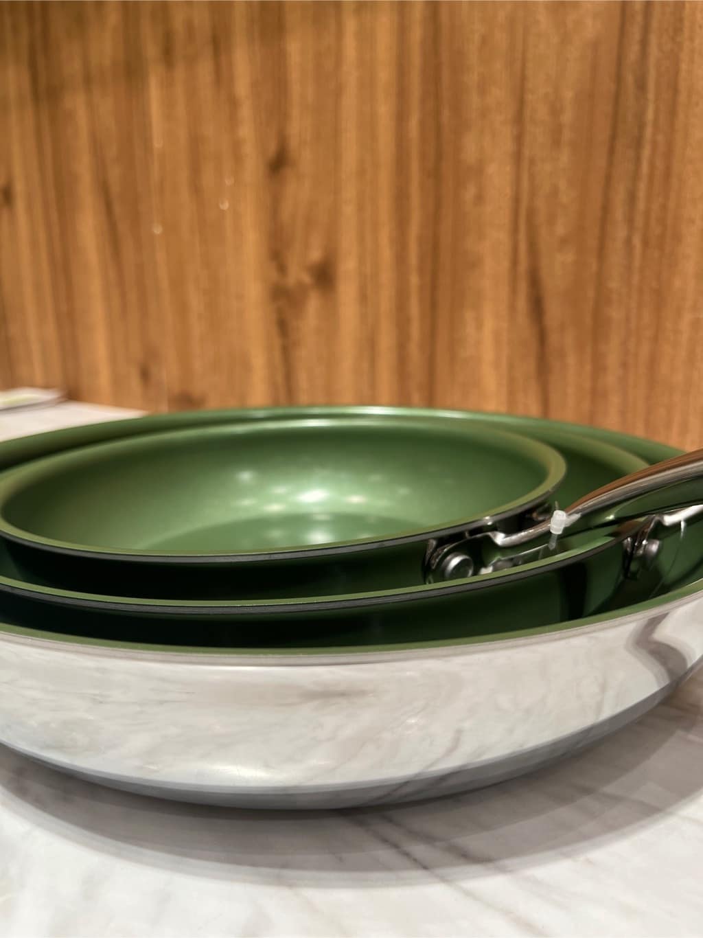 アリオ川口さんの「212 KITCHEN STORE｜」を使ったコーディネート