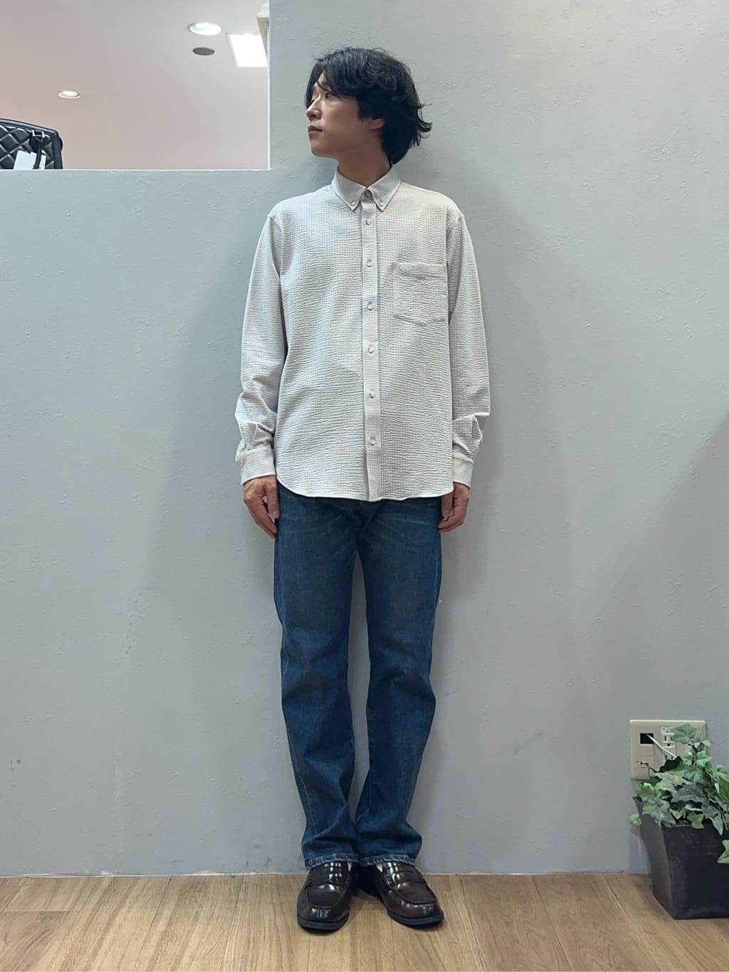 Uさんの「TAKEO KIKUCHI｜【抗菌防臭/シーズンレス】シアサッカー ジャージシャツ」を使ったコーディネート
