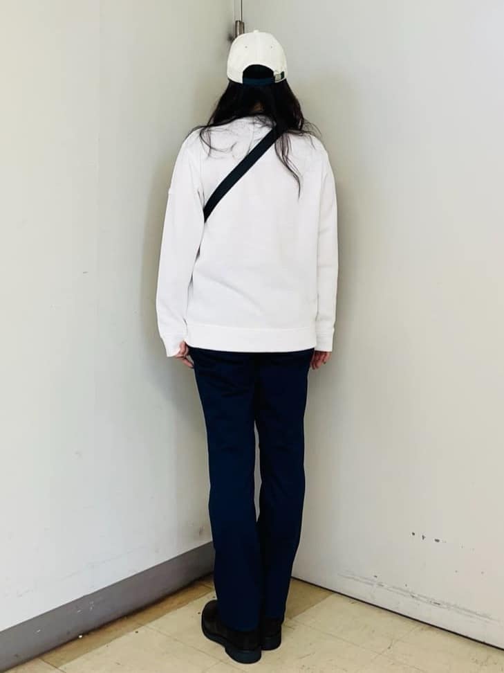 iwさんの「TAKEO KIKUCHI｜【オフィスカジュアル対応】ドレス チノパンツ」を使ったコーディネート