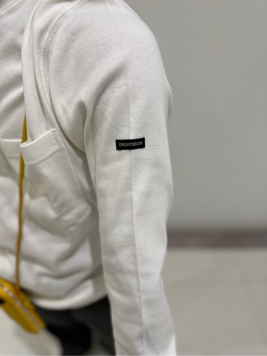 MATSUBARAさんの「DRESSTERIOR｜エクスクルーシブフライスロングTシャツ」を使ったコーディネート