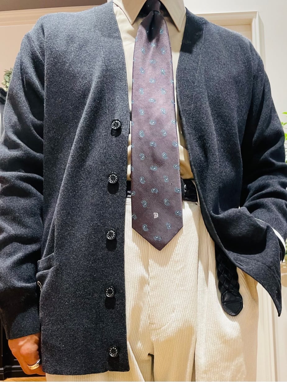 鶴田大士さんの「DRESSTERIOR｜【撥水加工/Safari5月号掲載】ローファー」を使ったコーディネート