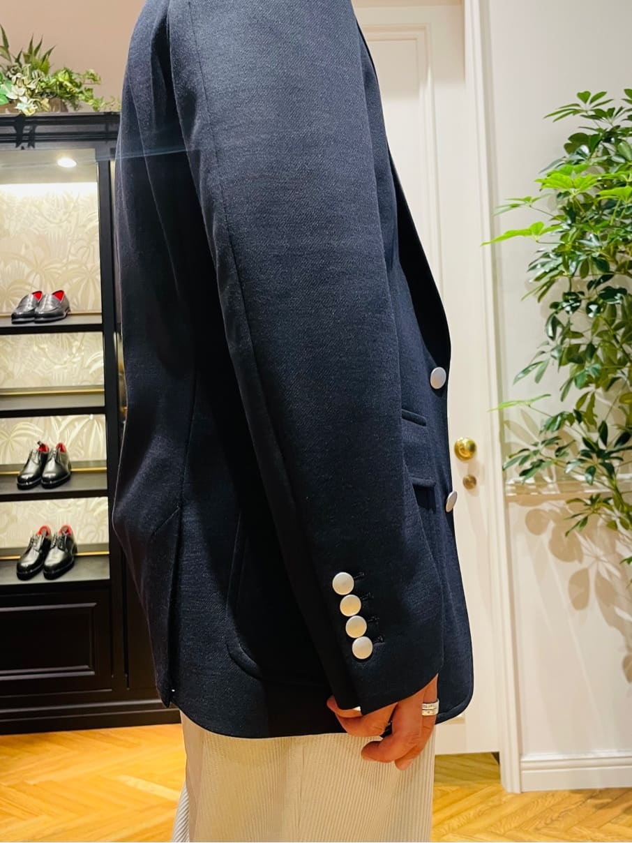 鶴田大士さんの「DRESSTERIOR｜【撥水加工/Safari5月号掲載】ローファー」を使ったコーディネート