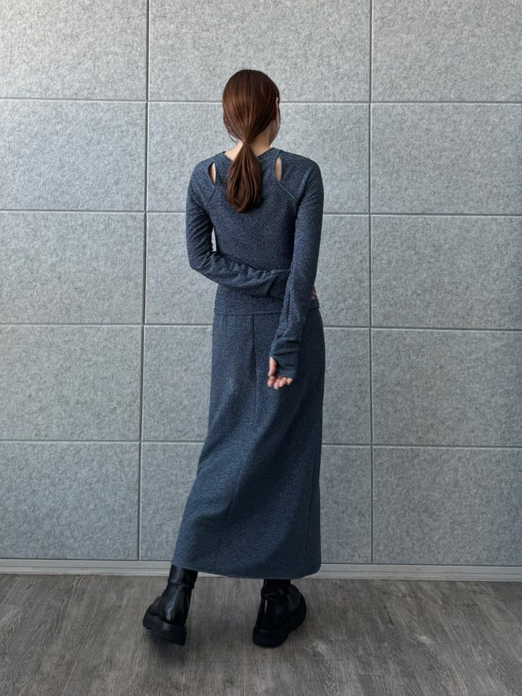 designer yukaさんの「CODE A｜lame skirt」を使ったコーディネート