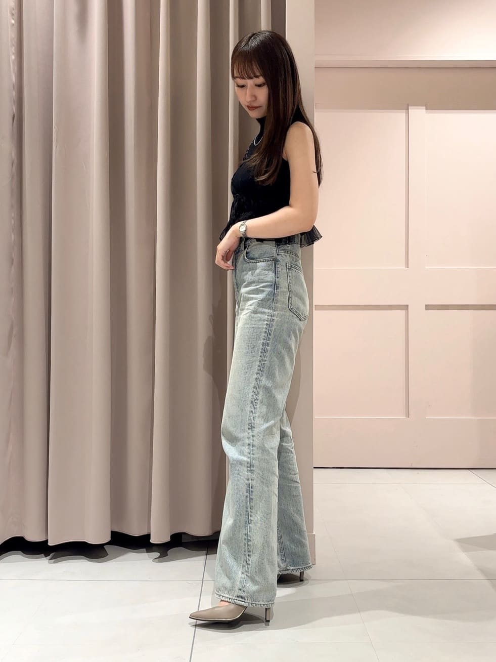 RINAさんの「ESPERANZA｜【レイン対応/12時間パンプス】約8.5cm　歩きやすくて疲れにくい」を使ったコーディネート