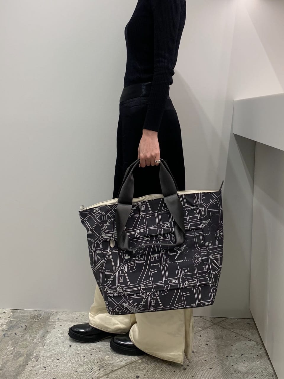 Kさんの「HIROKO HAYASHI｜COMODA（コモダ） ボストンバッグ」を使ったコーディネート