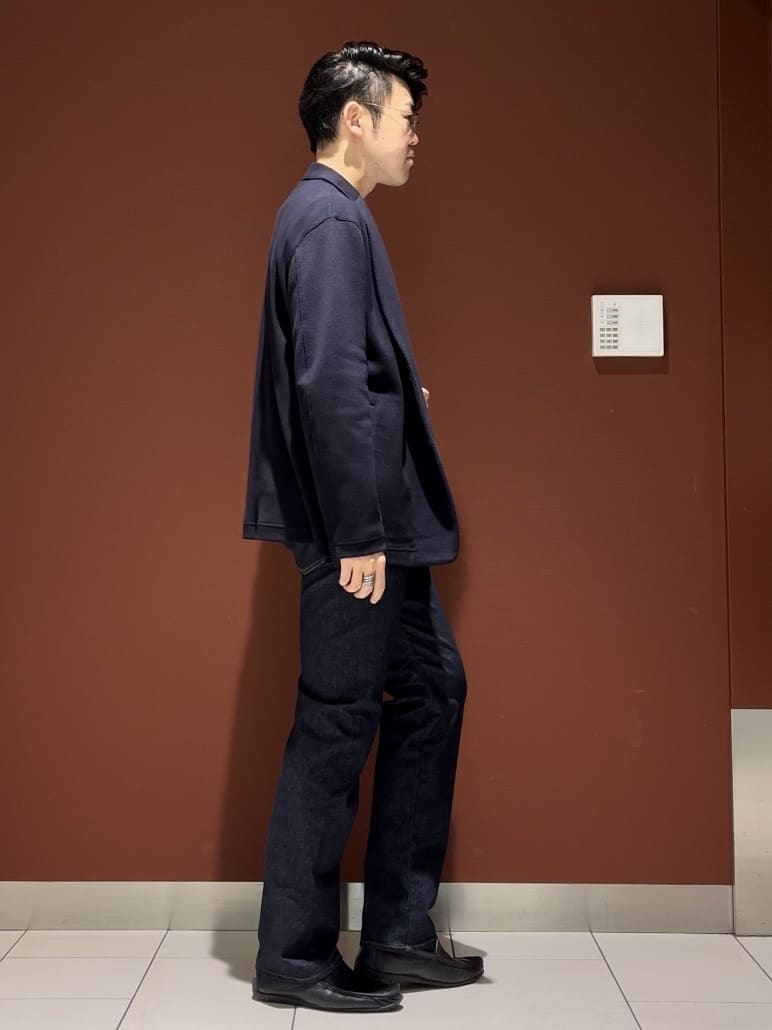 ジュンさんの「TAKEO KIKUCHI｜【モンスターストレッチ】日本製 ワンウォッシュ デニムパンツ」を使ったコーディネート