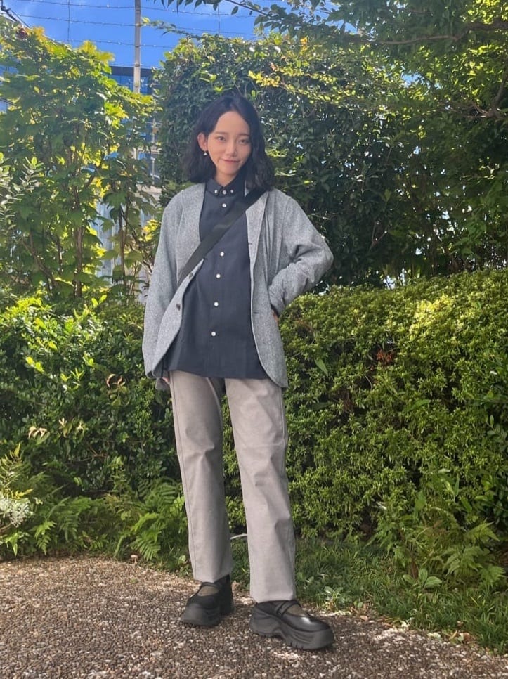 みちゃおさんの「TAKEO KIKUCHI｜【Made in JAPAN】播州織 ストレッチ パンツ」を使ったコーディネート