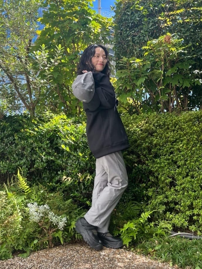 みちゃおさんの「TAKEO KIKUCHI｜【Made in JAPAN】播州織 ストレッチ パンツ」を使ったコーディネート