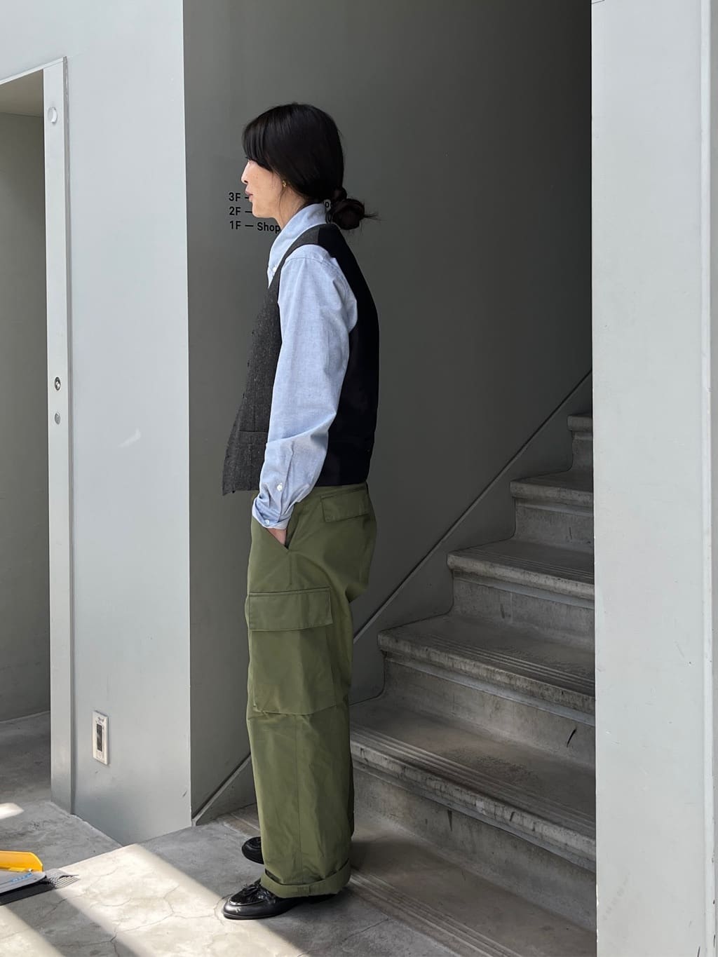 神野（jinno）さんの「TAKEO KIKUCHI｜【Sサイズ～】ラスタウォーカー ボタンダウンシャツ」を使ったコーディネート