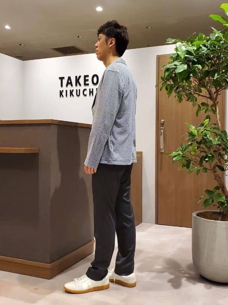 ishidaさんの「TAKEO KIKUCHI｜【ONOFF対応】TRダブルニット ストレッチパンツ」を使ったコーディネート
