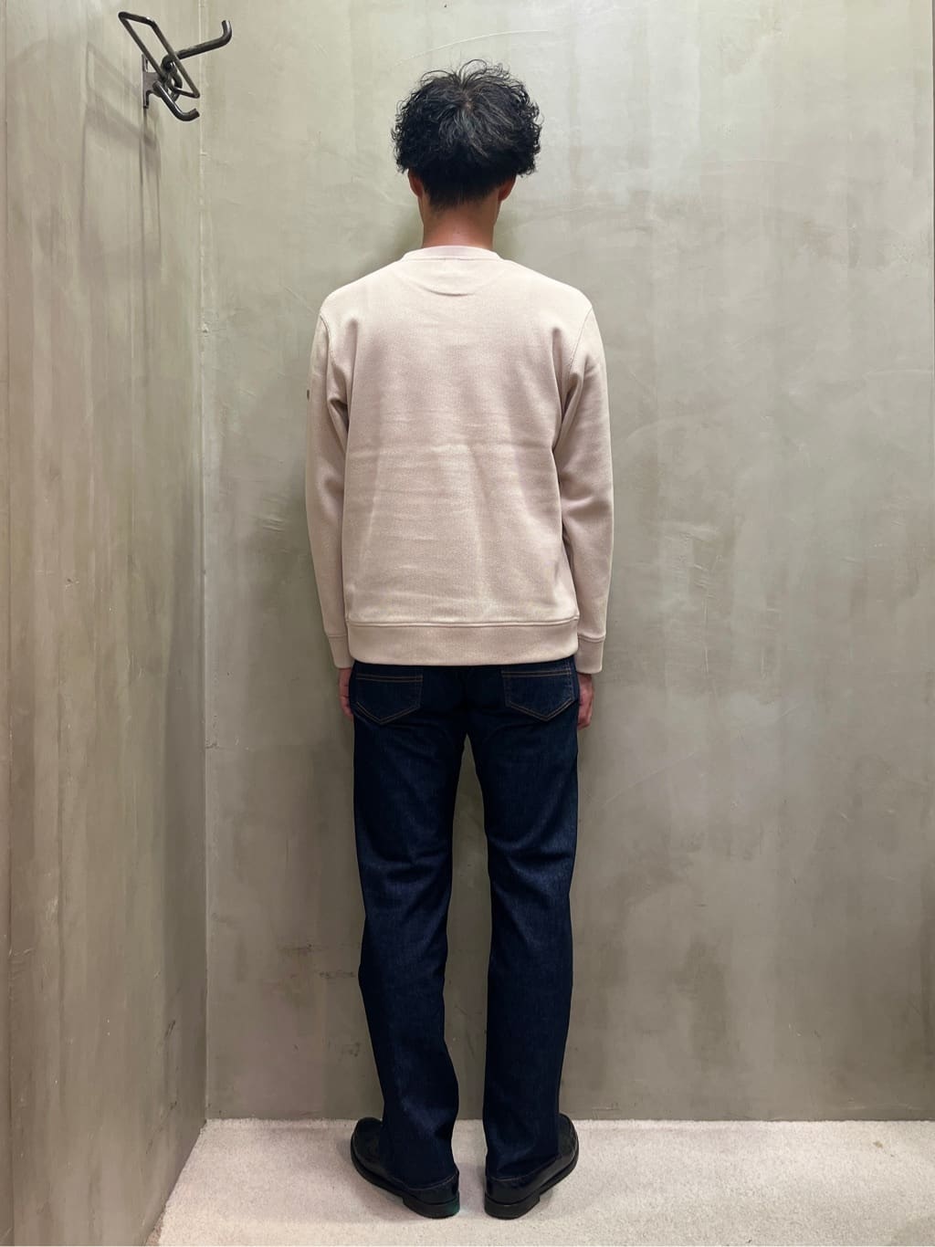 mutoさんの「TAKEO KIKUCHI｜【モンスターストレッチ】日本製 ワンウォッシュ デニムパンツ」を使ったコーディネート