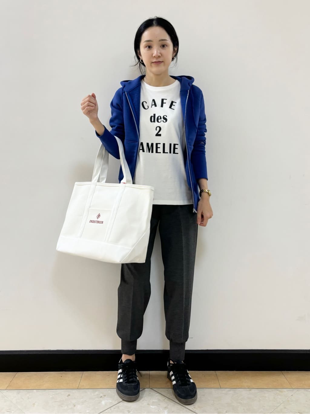 YOKOTAさんの「DRESSTERIOR｜デキシー吊裏毛ジップアップパーカ」を使ったコーディネート