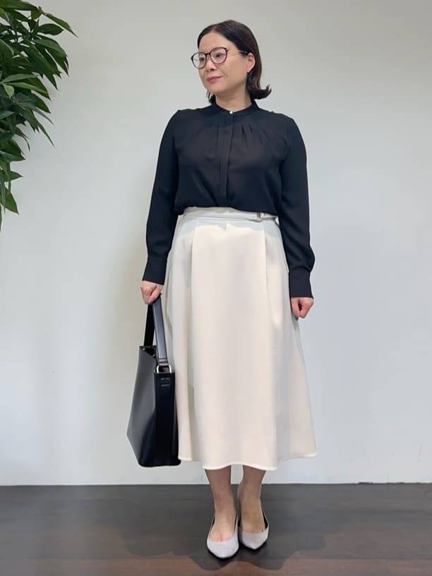 Asamiさんの「UNTITLED｜【洗える通勤スーツ】レジェールギャバ ストレッチテーラードジャケット」を使ったコーディネート