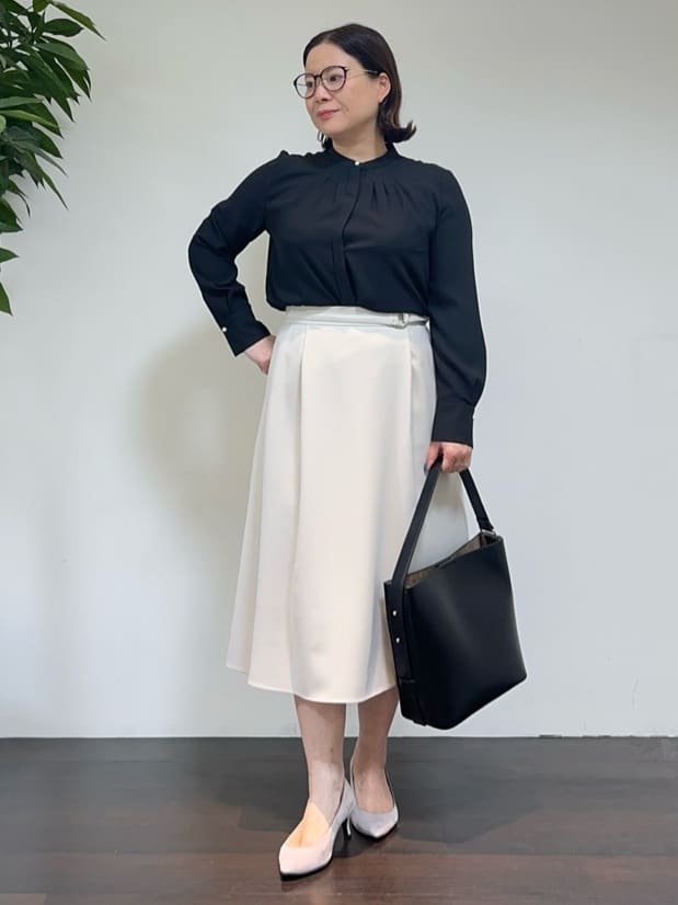 Asamiさんの「UNTITLED｜【洗える通勤スーツ】レジェールギャバ ストレッチテーラードジャケット」を使ったコーディネート