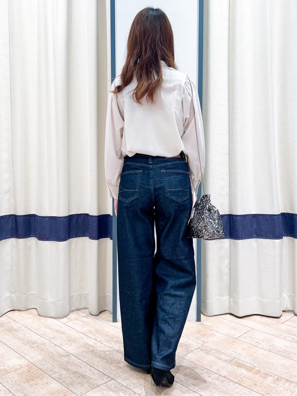 SAYAKAさんの「grove｜【SOMETHING&times;grove別注】LISAWIDE DENIM PANTS」を使ったコーディネート