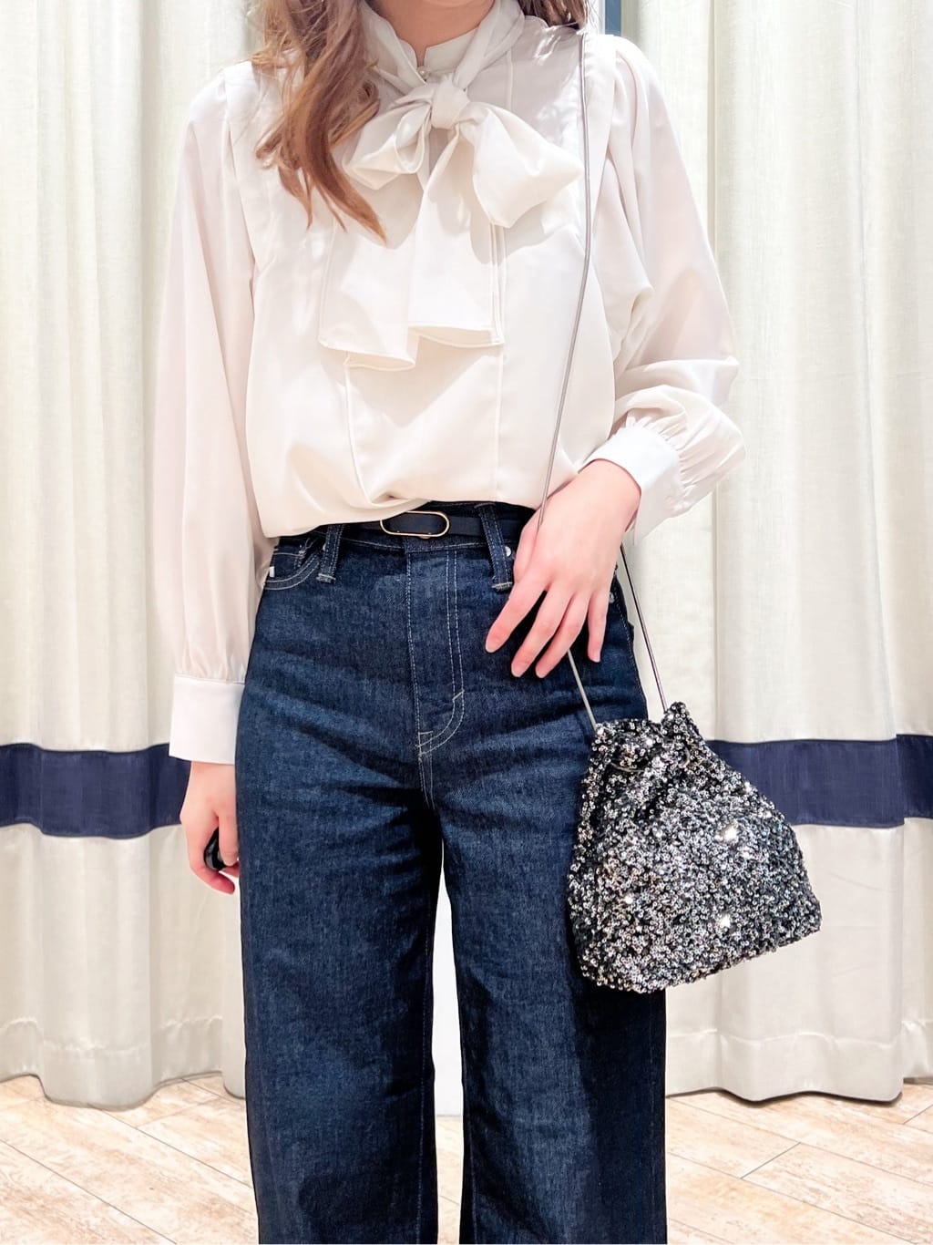 SAYAKAさんの「grove｜【SOMETHING&times;grove別注】LISAWIDE DENIM PANTS」を使ったコーディネート
