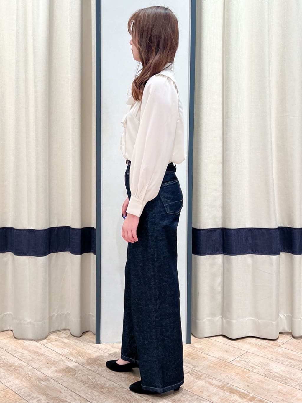 SAYAKAさんの「grove｜【SOMETHING&times;grove別注】LISAWIDE DENIM PANTS」を使ったコーディネート