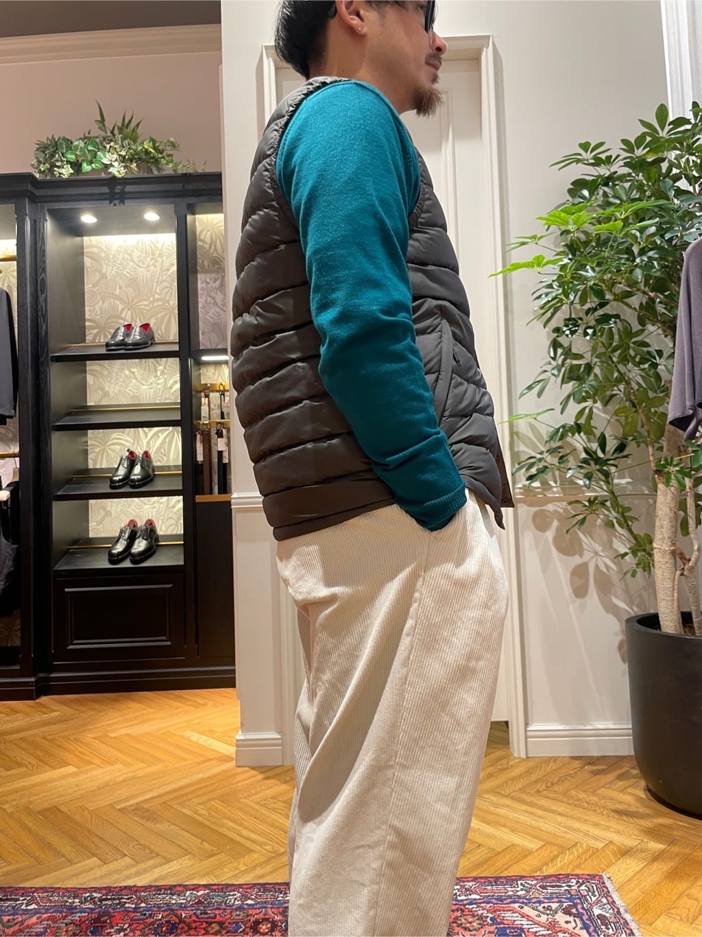 鶴田大士さんの「DRESSTERIOR｜【撥水加工/Safari5月号掲載】ローファー」を使ったコーディネート