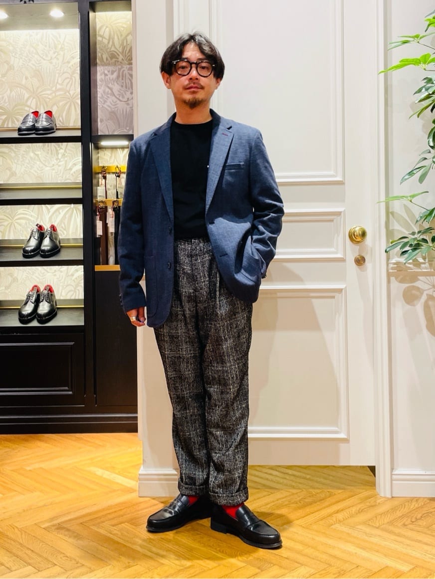 鶴田大士さんの「DRESSTERIOR｜【撥水加工/Safari5月号掲載】ローファー」を使ったコーディネート