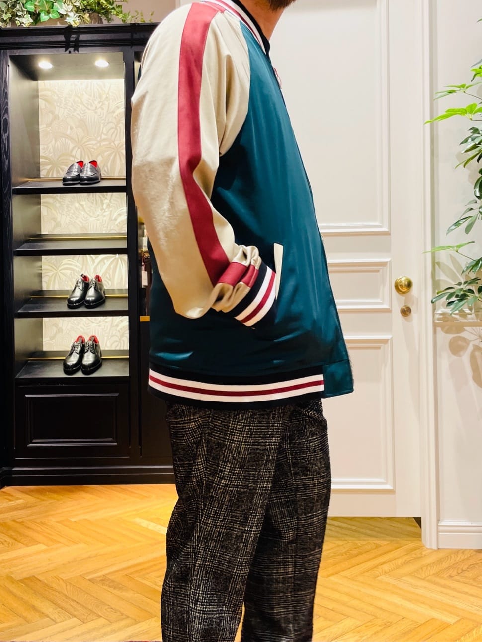 鶴田大士さんの「DRESSTERIOR｜【撥水加工/Safari5月号掲載】ローファー」を使ったコーディネート