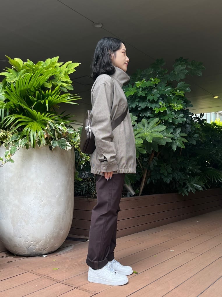 みちゃおさんの「TAKEO KIKUCHI｜【Made in JAPAN】播州織 ストレッチ パンツ」を使ったコーディネート
