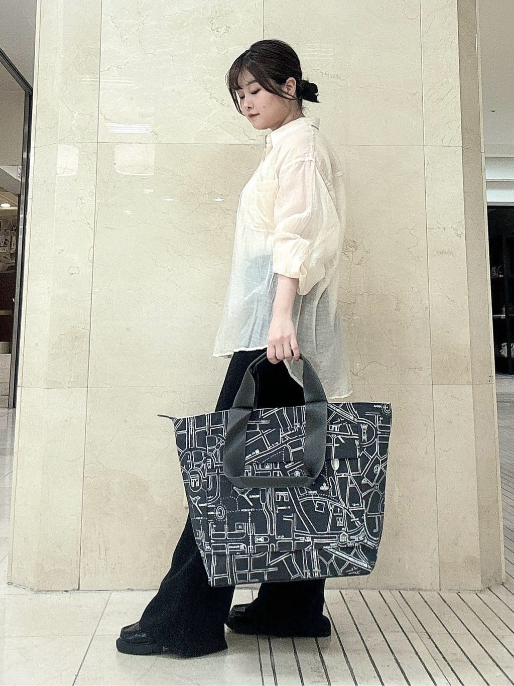 mさんの「HIROKO HAYASHI｜COMODA（コモダ） ボストンバッグ」を使ったコーディネート