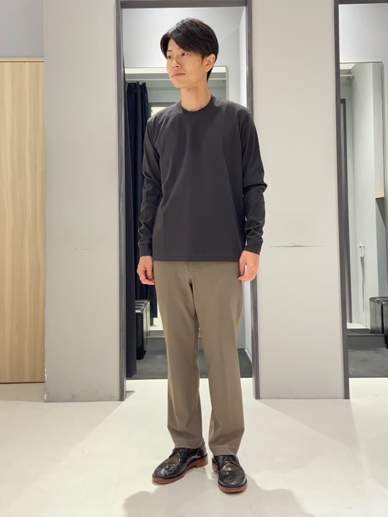 わいずみさんの「TAKEO KIKUCHI｜【GUNZE&times;TAKEO KIKUCHI】メンズインナー「ステルス(R)」」を使ったコーディネート