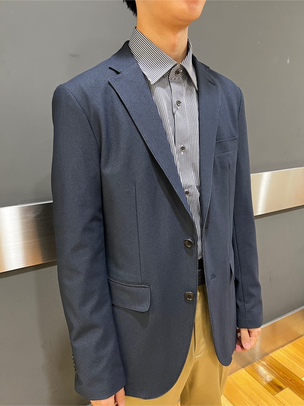 yutoさんの「TAKEO KIKUCHI｜【オフィスカジュアル対応】ドレス チノパンツ」を使ったコーディネート